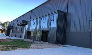 Deposito Alquiler Nave Industrial Parque Industrial Burzaco 3500 mts cub