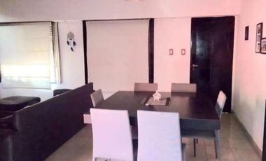 Casa en venta - 3 Dormitorios 2 Baños - Cochera - 207Mts2 - Banfield