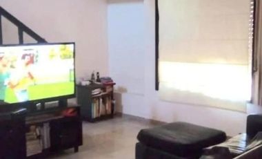 Casa en venta - 3 Dormitorios 2 Baños - Cochera - 207Mts2 - Banfield