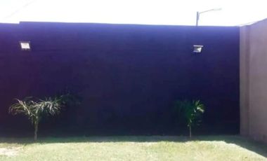 Casa en venta - 3 Dormitorios 2 Baños - Cochera - 207Mts2 - Banfield