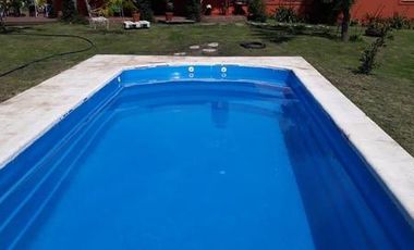 VENDO CHALET 3 AMBIENTES ACCESO A SIERRA DE LOS PADRES - AMPLIO PARQUE CON PISCINA