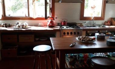 VENDO CHALET 3 AMBIENTES ACCESO A SIERRA DE LOS PADRES - AMPLIO PARQUE CON PISCINA