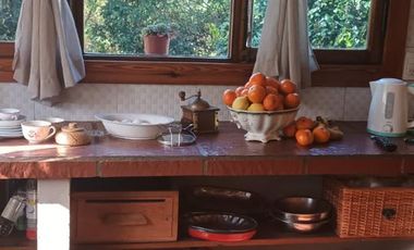 VENDO CHALET 3 AMBIENTES ACCESO A SIERRA DE LOS PADRES - AMPLIO PARQUE CON PISCINA