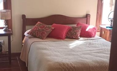 VENDO CHALET 3 AMBIENTES ACCESO A SIERRA DE LOS PADRES - AMPLIO PARQUE CON PISCINA