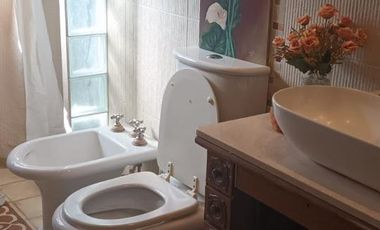 VENDO CHALET 3 AMBIENTES ACCESO A SIERRA DE LOS PADRES - AMPLIO PARQUE CON PISCINA