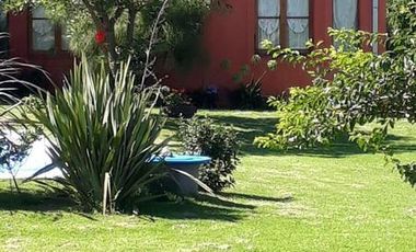 VENDO CHALET 3 AMBIENTES ACCESO A SIERRA DE LOS PADRES - AMPLIO PARQUE CON PISCINA