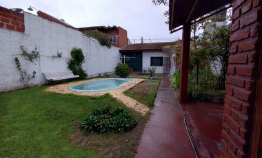 Casa en  Luis Guillon