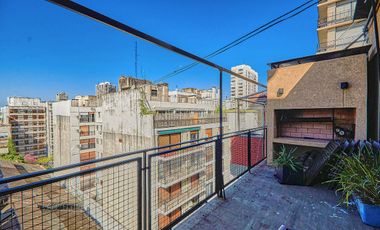 Amplio 3 ambientes c/ balcón terraza y parrilla - Recoleta