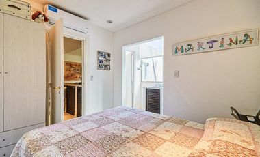 Amplio 3 ambientes c/ balcón terraza y parrilla - Recoleta