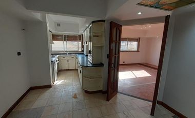 Departamento en venta - 3 Dormitorios 4 Baños- Cochera - 256Mts2 - Avellaneda