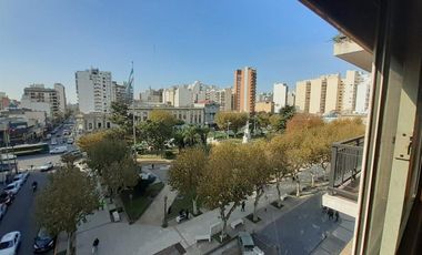 Departamento en venta - 3 Dormitorios 4 Baños- Cochera - 256Mts2 - Avellaneda