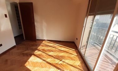 Departamento en venta - 3 Dormitorios 4 Baños- Cochera - 256Mts2 - Avellaneda