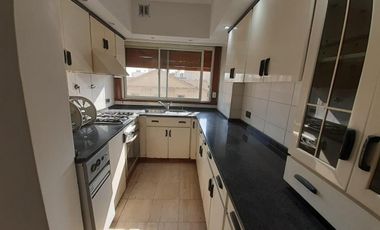 Departamento en venta - 3 Dormitorios 4 Baños- Cochera - 256Mts2 - Avellaneda