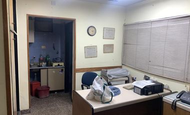 Establecimiento Industrial de 1300 m2 cubiertos, en El Talar