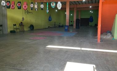 Depósito en venta - 2 Baños - Gonzalez Catan
