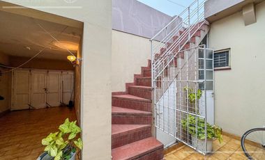 Casa en Venta de 4 Ambientes, Bernal.