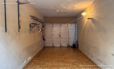 Casa en Venta de 4 Ambientes, Bernal.