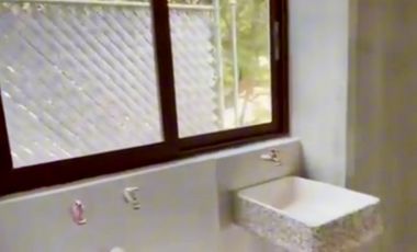 Renta Casa en condominio pequeño Jardín compartido, vigilancia y terraza