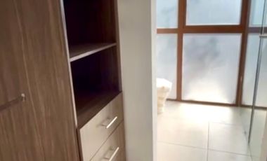 Renta Casa en condominio pequeño Jardín compartido, vigilancia y terraza