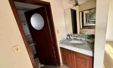 Casa en merlo sur, 5 ambiente, quincho, pileta