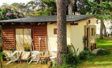 Casa en venta - 4 Dormitorios 3 Baños - Villa Gesell