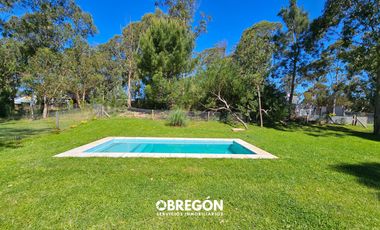 Casa en  Alquiler Temporada 2024 Costa Esmeralda con Pileta