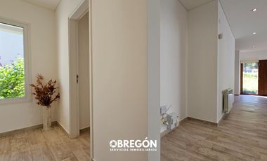 Casa en  Alquiler Temporada 2024 Costa Esmeralda con Pileta