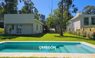 Casa en  Alquiler Temporada 2024 Costa Esmeralda con Pileta