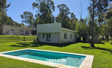 Casa en  Alquiler Temporada 2024 Costa Esmeralda con Pileta