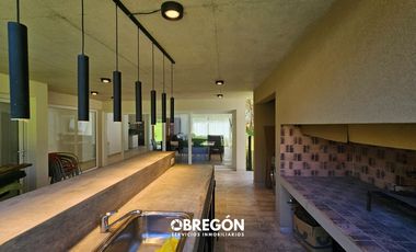 Casa en  Alquiler Temporada 2024 Costa Esmeralda con Pileta