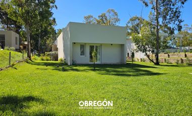 Casa en  Alquiler Temporada 2024 Costa Esmeralda con Pileta