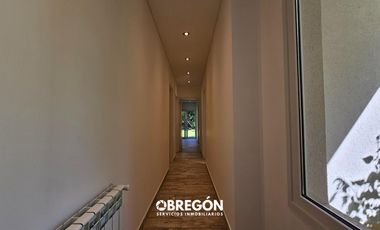 Casa en  Alquiler Temporada 2024 Costa Esmeralda con Pileta