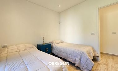 Casa en  Alquiler Temporada 2024 Costa Esmeralda con Pileta