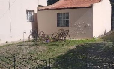 Casa en venta - 3 Dormitorios 2 Baños - 900Mts2 - Chacabuco