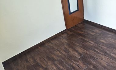 Venta de casa duplex-arriba Bosques del Valle Coacalco 2 rec, 1 b, 1 est y bod.