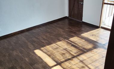 Venta de casa duplex-arriba Bosques del Valle Coacalco 2 rec, 1 b, 1 est y bod.