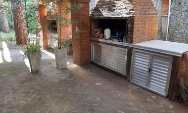 Casa en venta - 5 Dormitorios 3 Baños - Costa del Este
