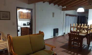 Casa en venta - 5 Dormitorios 3 Baños - Costa del Este