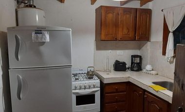 Casa en venta - 5 Dormitorios 3 Baños - Costa del Este