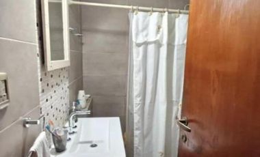 PH en venta - 3 Dormitorios 2 Baños - La Plata