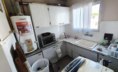 PH en venta - 3 Dormitorios 2 Baños - La Plata