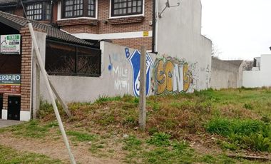 Terreno en venta - 490Mts2 - Adrogué