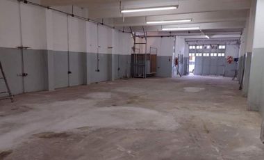 Excelente galpon en venta con renta