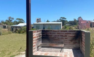 Casa en venta - 1 Dormitorio 1 Baño - Parque Bristol