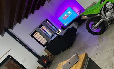 Casa en venta - 1 Dormitorio 1 Baño - Parque Bristol