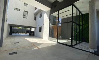 Cochera Cubierta VENTA Remedios De Escalada