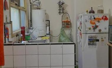 Casa en venta - 2 Dormitorios 1 Baño 1 Cochera -291 Mts2 - Villa Elisa, La Plata