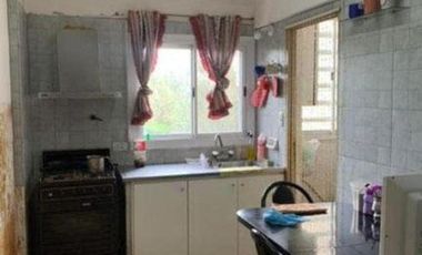 Departamento en venta - 2 dormitorios 1 baño - 70mts2 - Avellaneda, Wilde