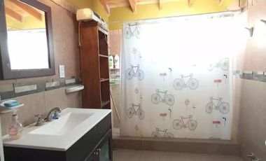 Casa en venta - 3 Dormitorios 2 Baños - 800Mts2 - Miramar