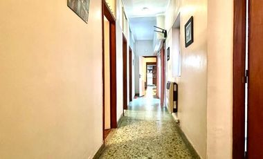 CASA 6 AMBIENTES SOBRE LOTE PROPIO C/ PATIO TERRAZA Y COCHERA EN BARRACAS VENTA